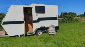 Trailor Escape GLAMPING POD - our converted horse box at Nelson Park Riding Centre - Birchington, Margte, Thanet, Ramsgate, Broadstairs, Sandwich, Herne Bay